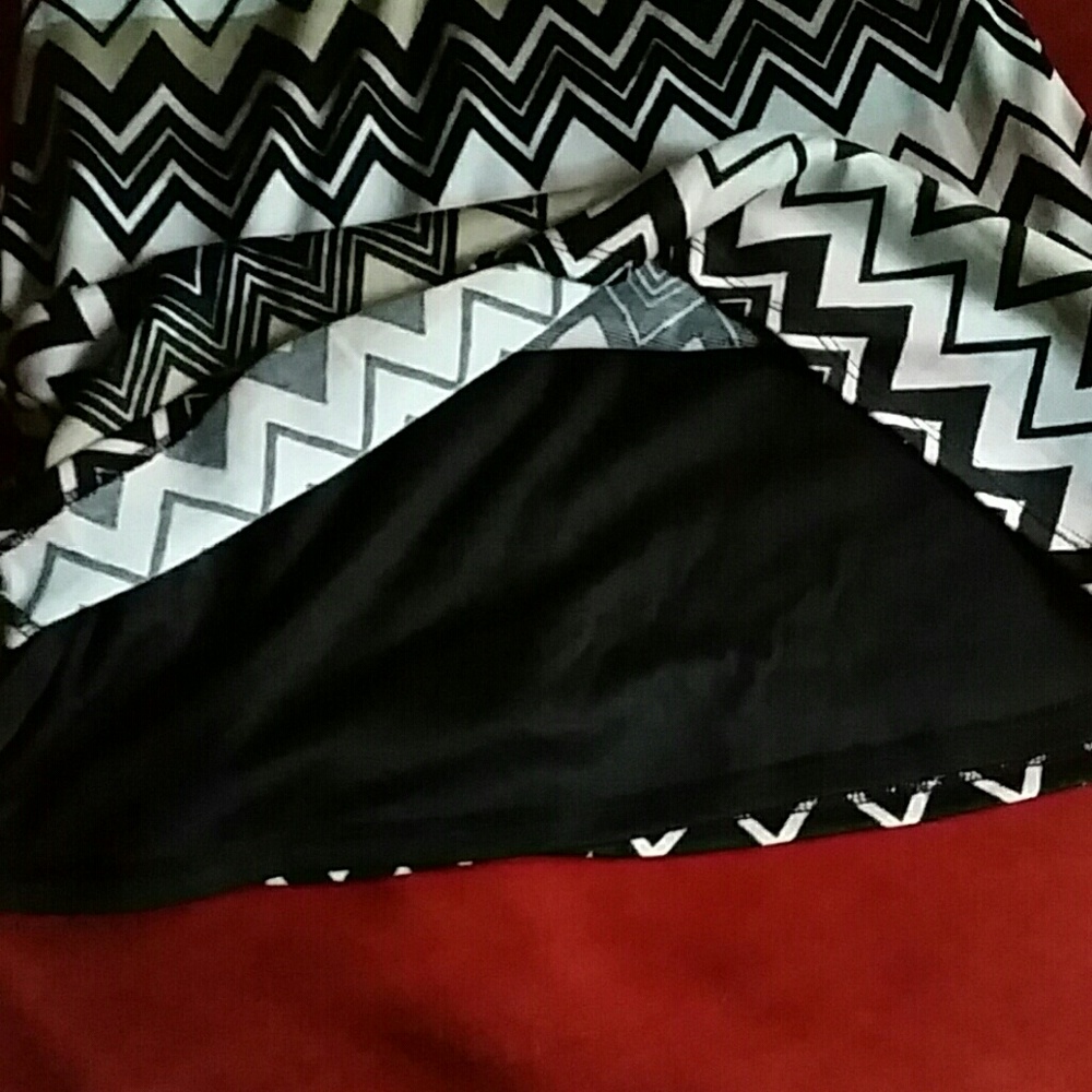 Geometric Print A-line  Dress - Picture 3 of 8